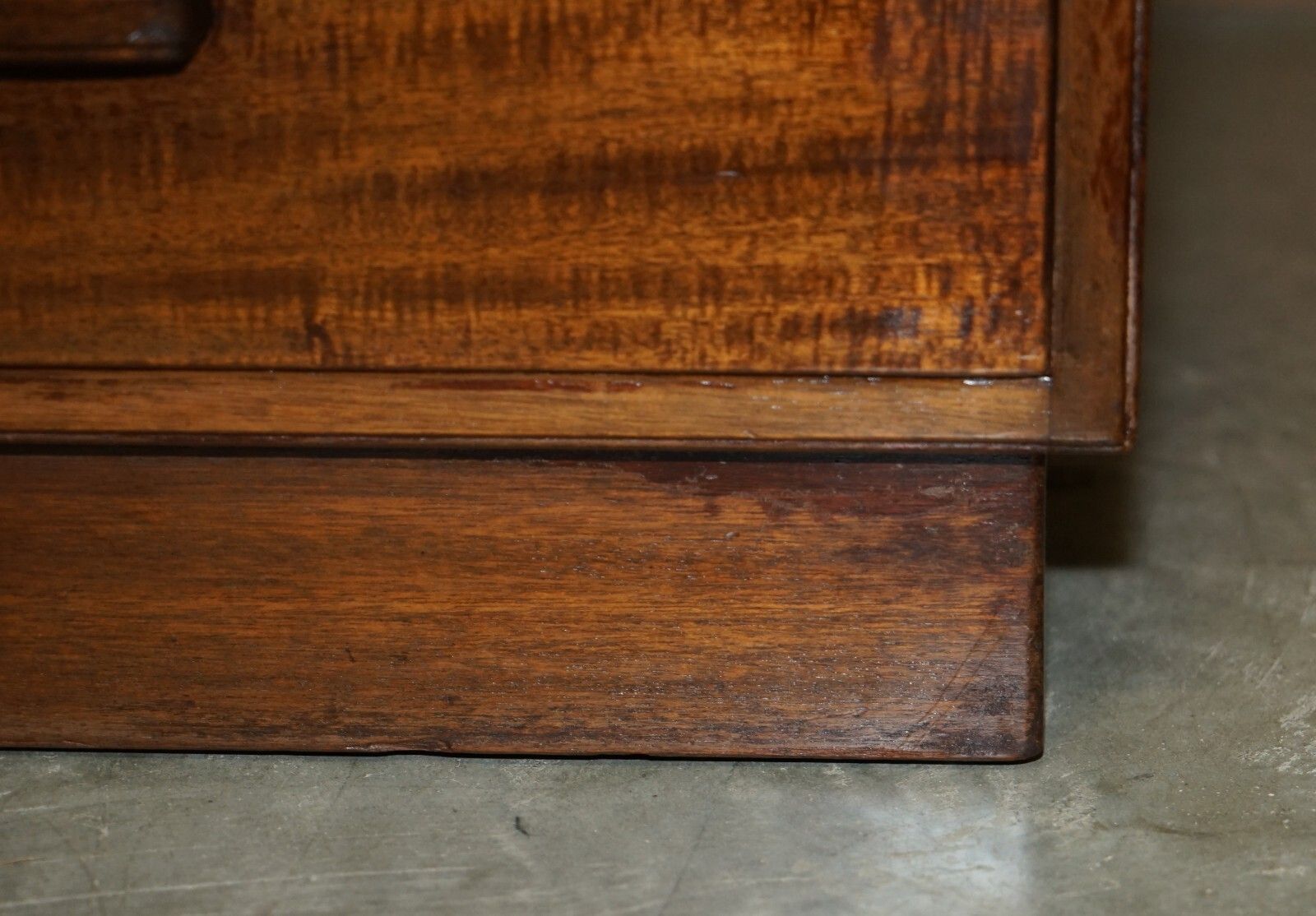 1 Of 2 Alfred Cox Mid Century Modern Chests Of Drawers Circa 1952 English Oak photo vinterior
