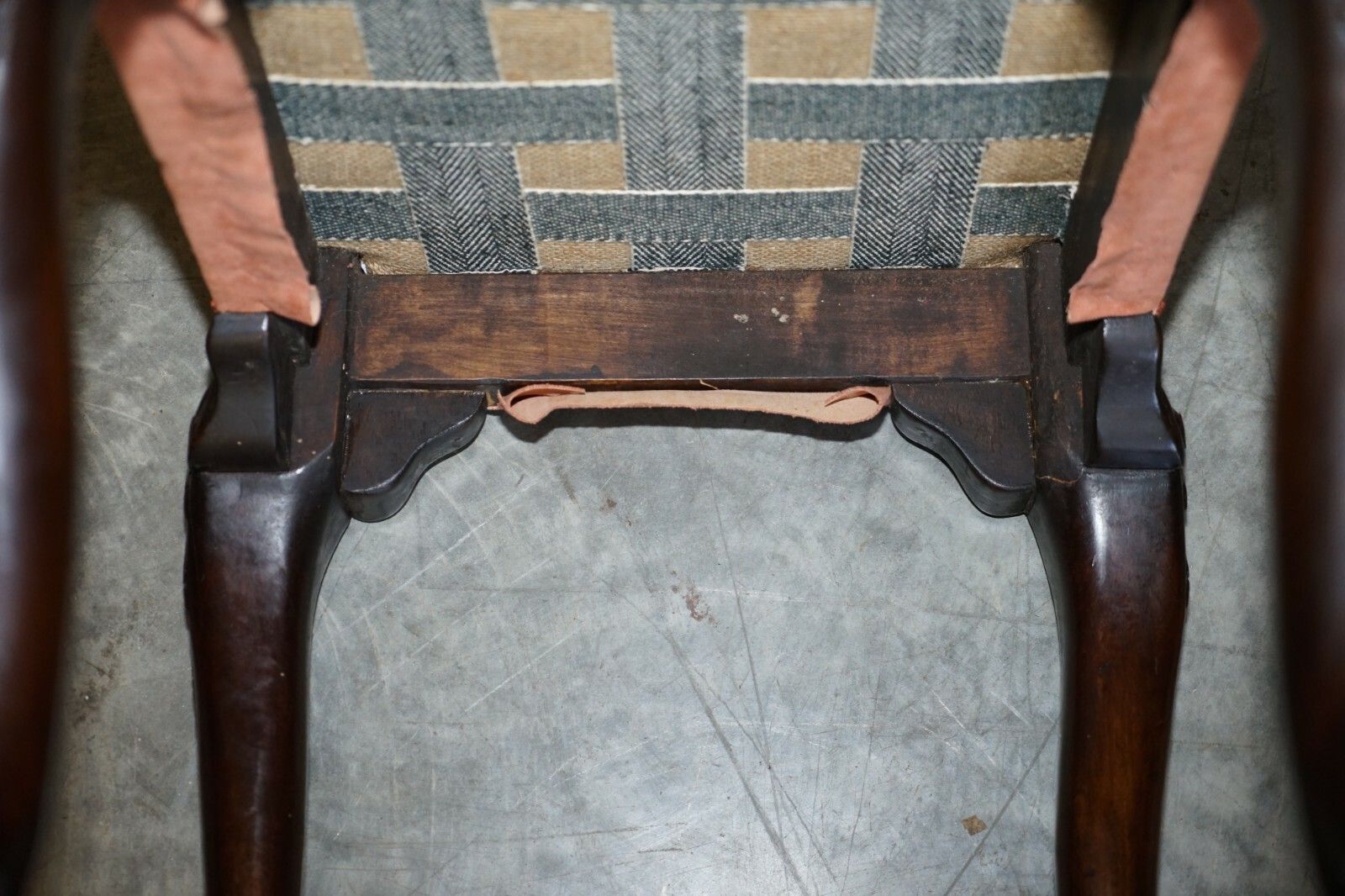 1350.0 Antique Victorian 1880 Hand Carved Claw & Ball Feet Piano Stool Or Bench Seat photo