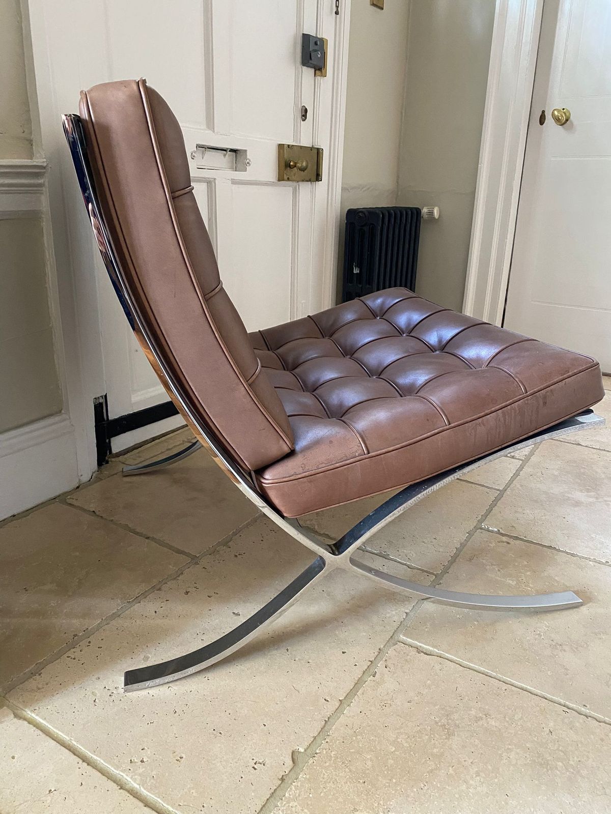 Barcelona Chair Brown Leather By Mies Van Der Rohe For Knoll photo vintage