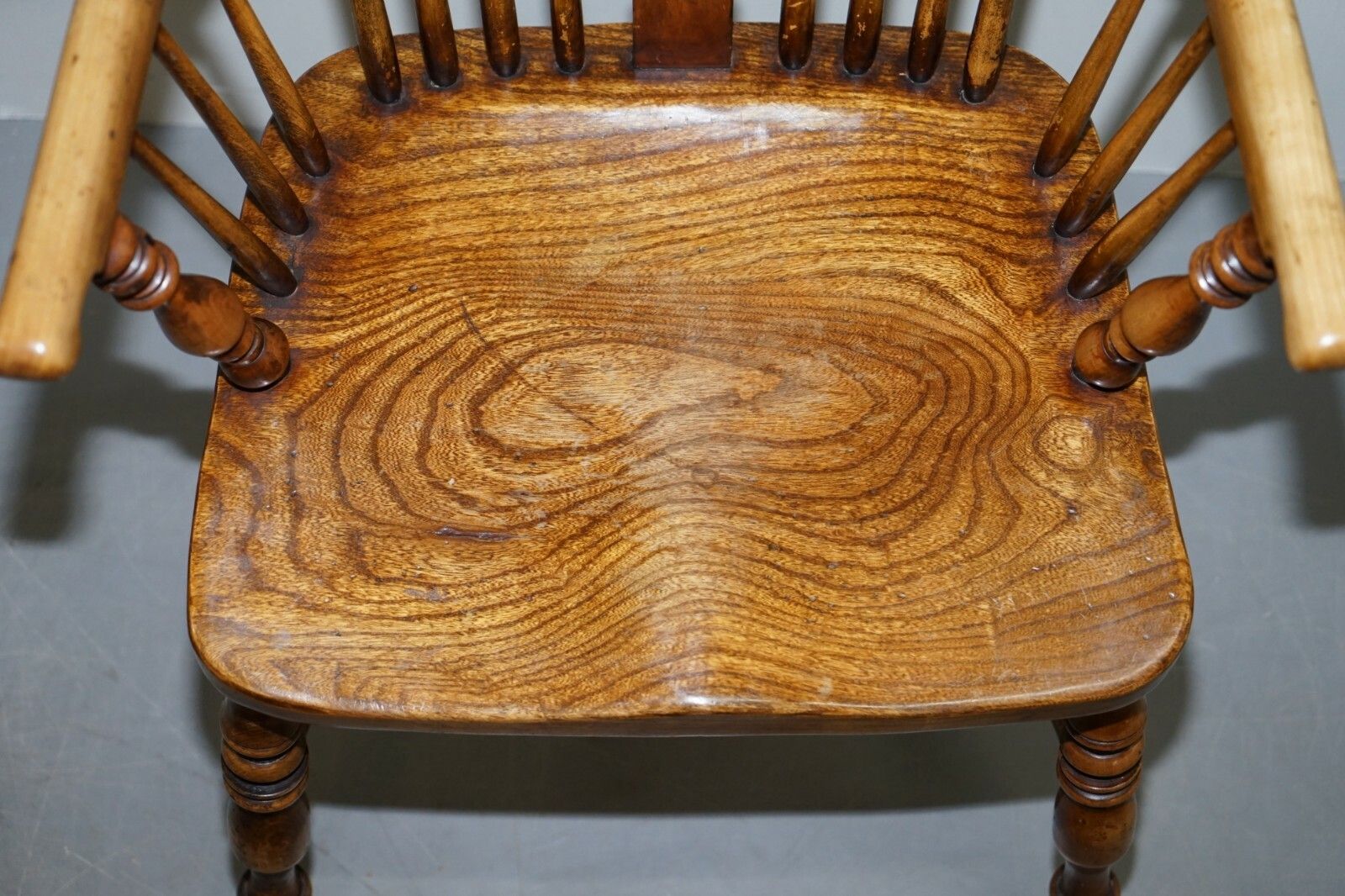 English Classic Antique Victorian 19th Century Elm Hoop Back Windsor Armchair photo Furniture