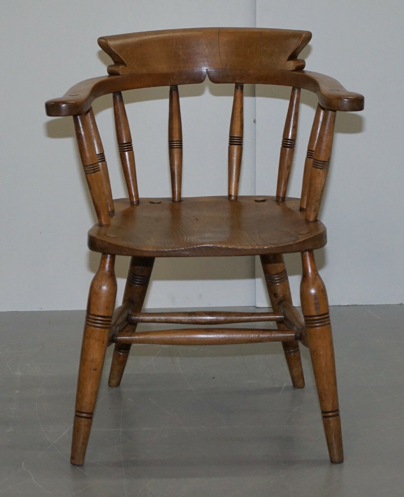 King Edward VII Crown Estate Stamped Captains Armchair O'haines High Wycombe photo Furniture