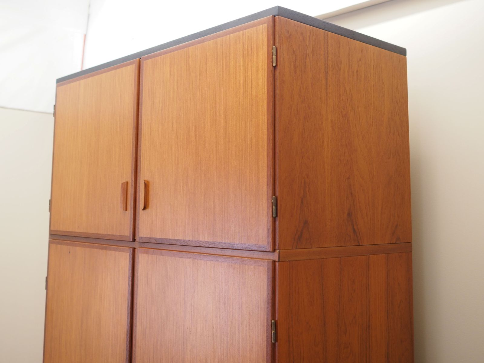 photo vinterior Teak Wardrobe, Danish Design, 1970s, Manufacturer: Omann Jun