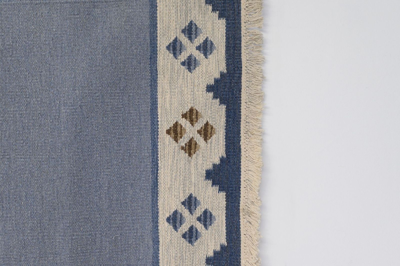 Diamond Edged Swedish Kilim photo Textiles