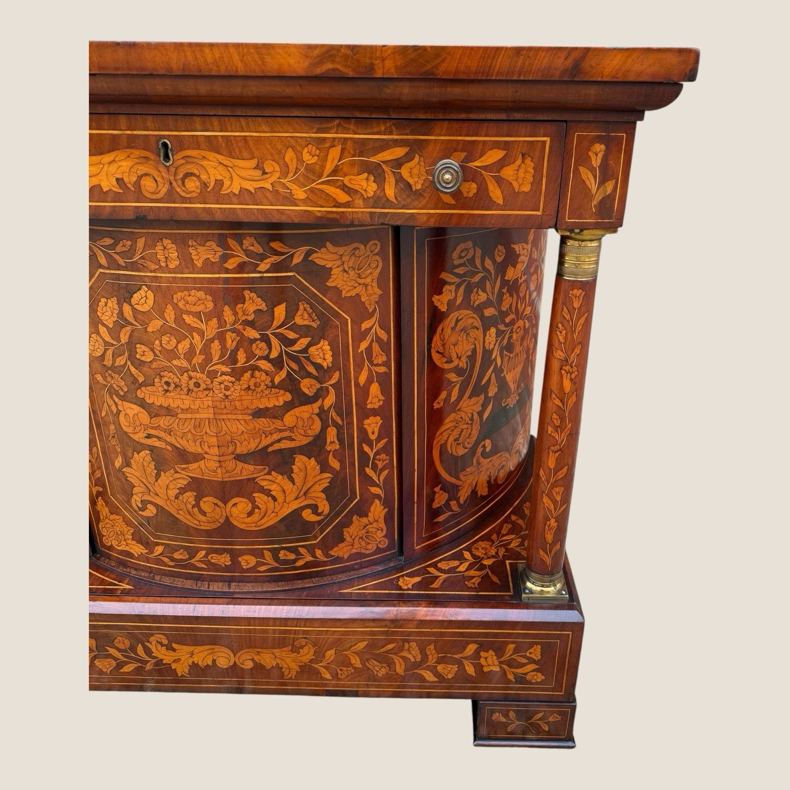 photo furniture Antique 18th Century Dutch Marquetry Mahogany Console Wall Table Cabinet