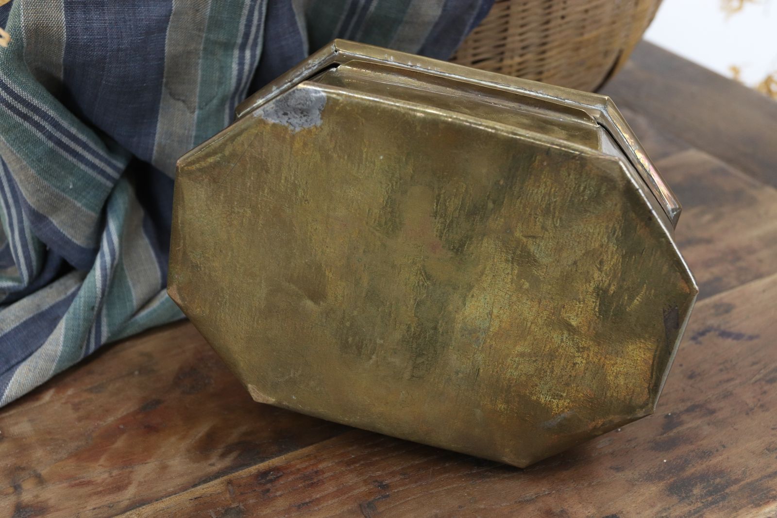 19th Century Indian Brass Betel Nut Box With Carved Inscription photo vinterior