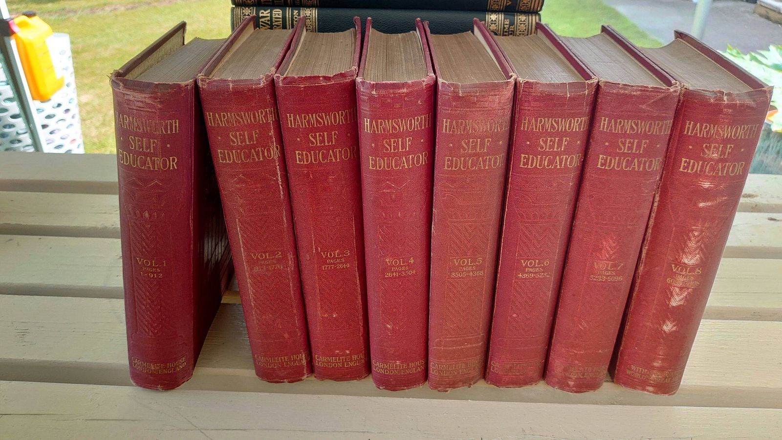 Harmsworth Self Educator   Help And Guide Books From 1906   Carmelite House   Acceptable To Good Condition   8 Volumes