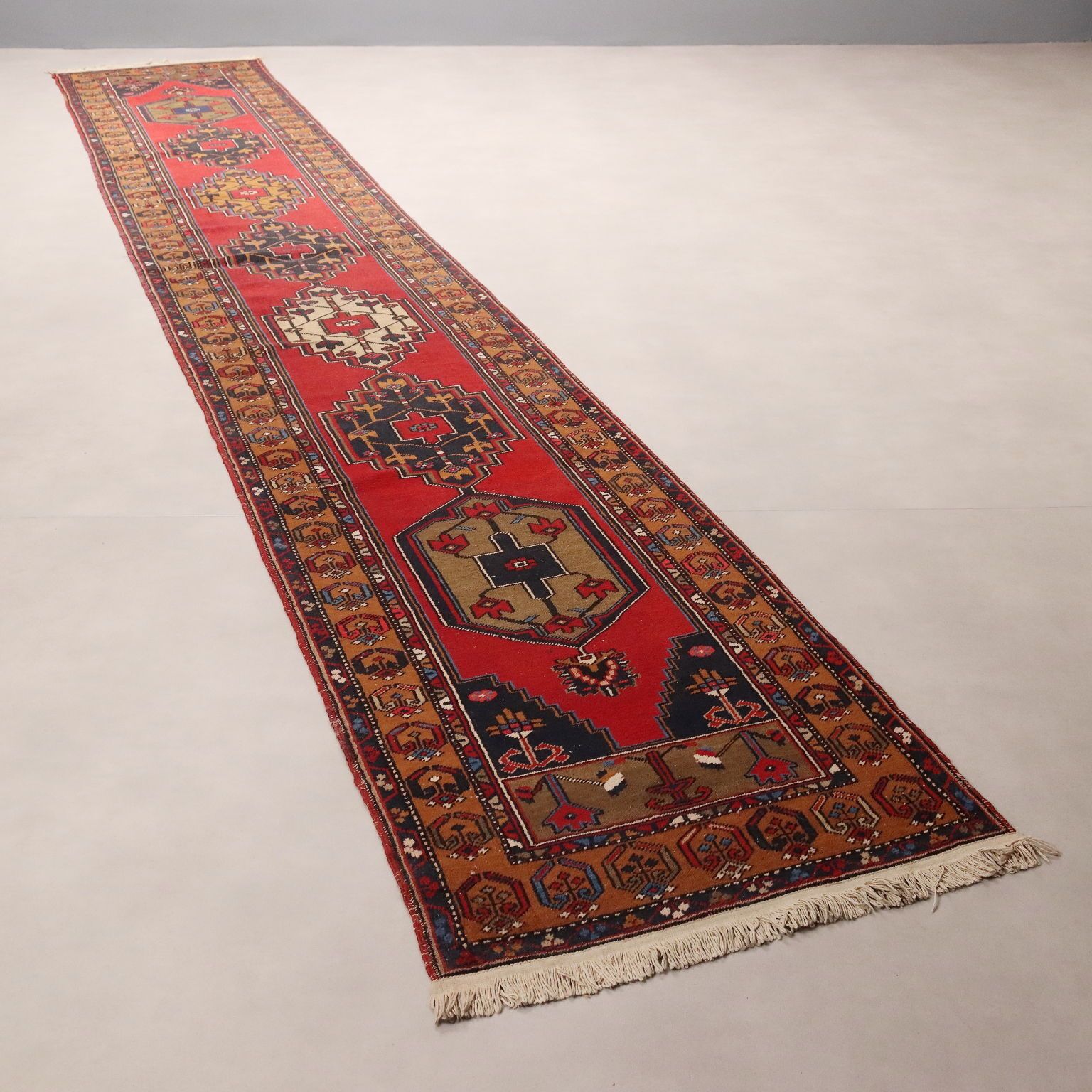 Antique Jorun Carpet Cotton Wool Thin Knot Turkey 195 X 29 In