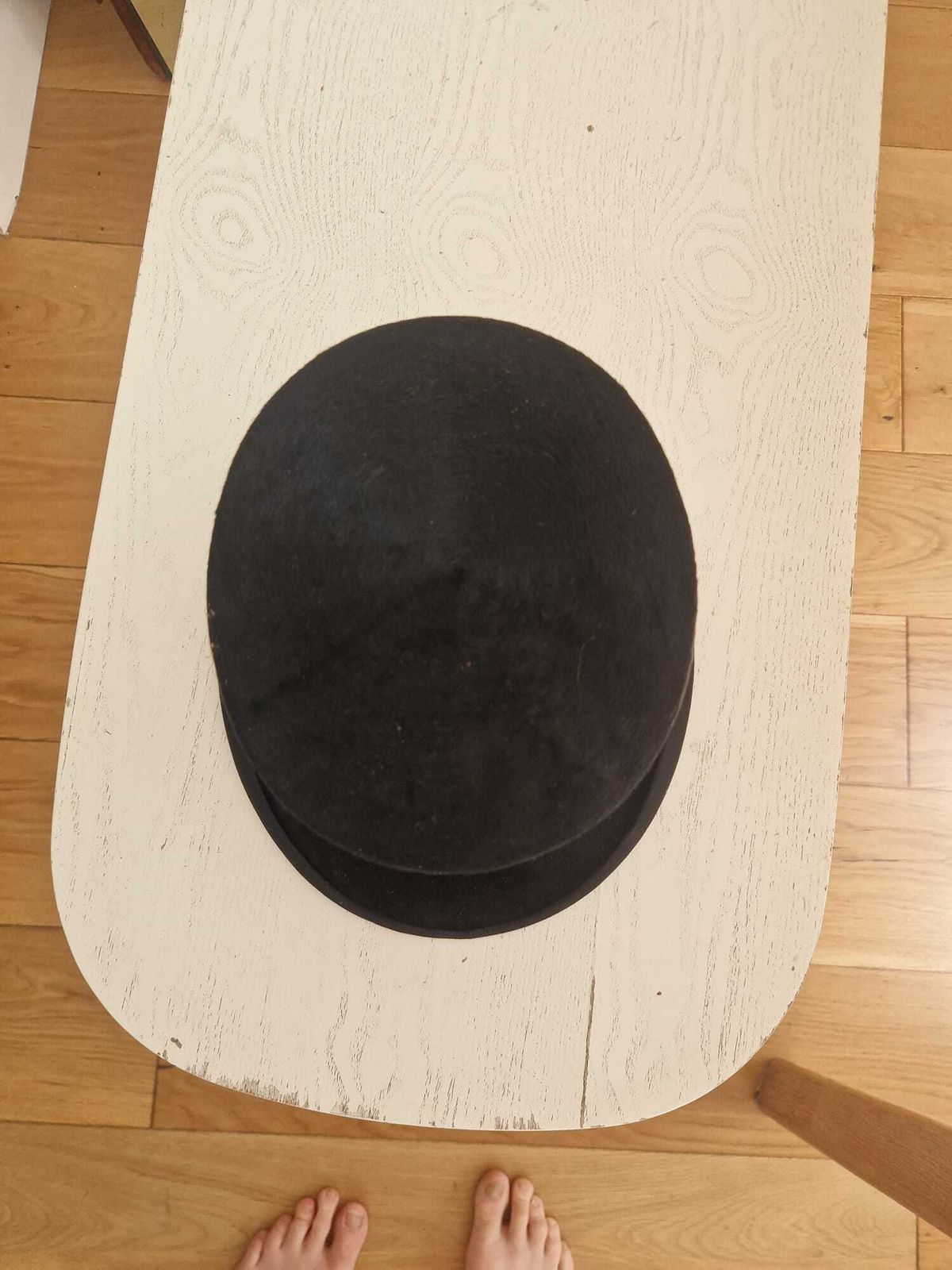 1940s Hatbox (With Moleskin Top Hat And A Velvet Bowler Hat Inside) photo buy