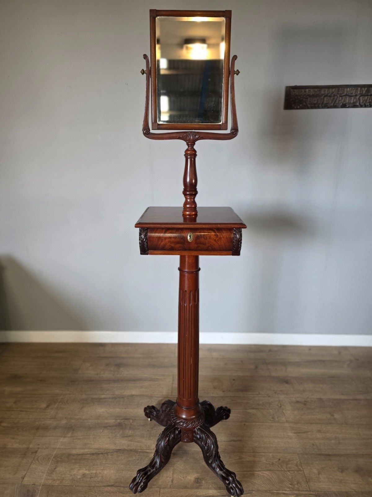 Victorian 1909 Mahogany American Gentleman's Shaving Stand/Vanity Mirror Stand