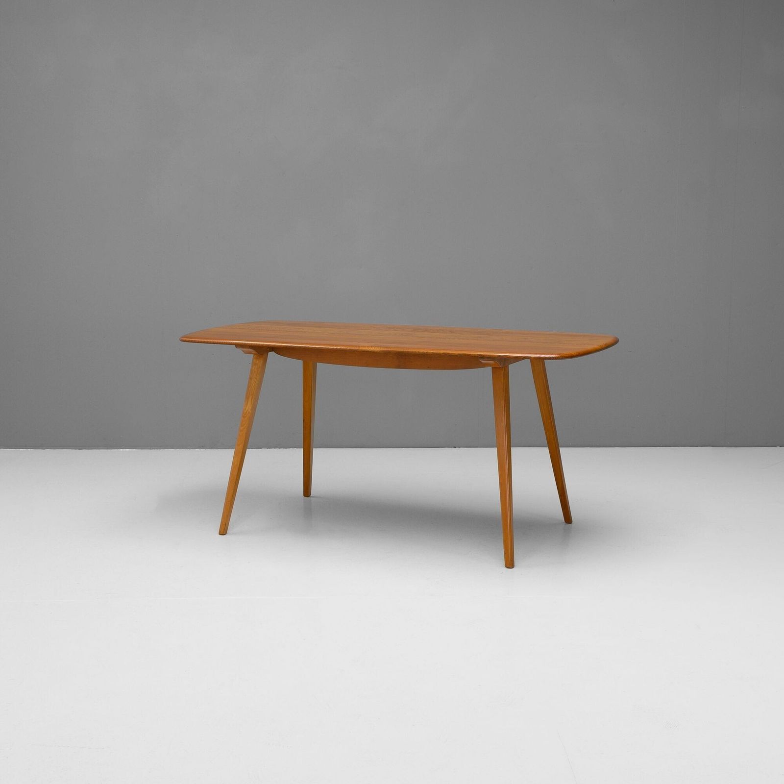 Ercol Plank Dining Table photo furniture