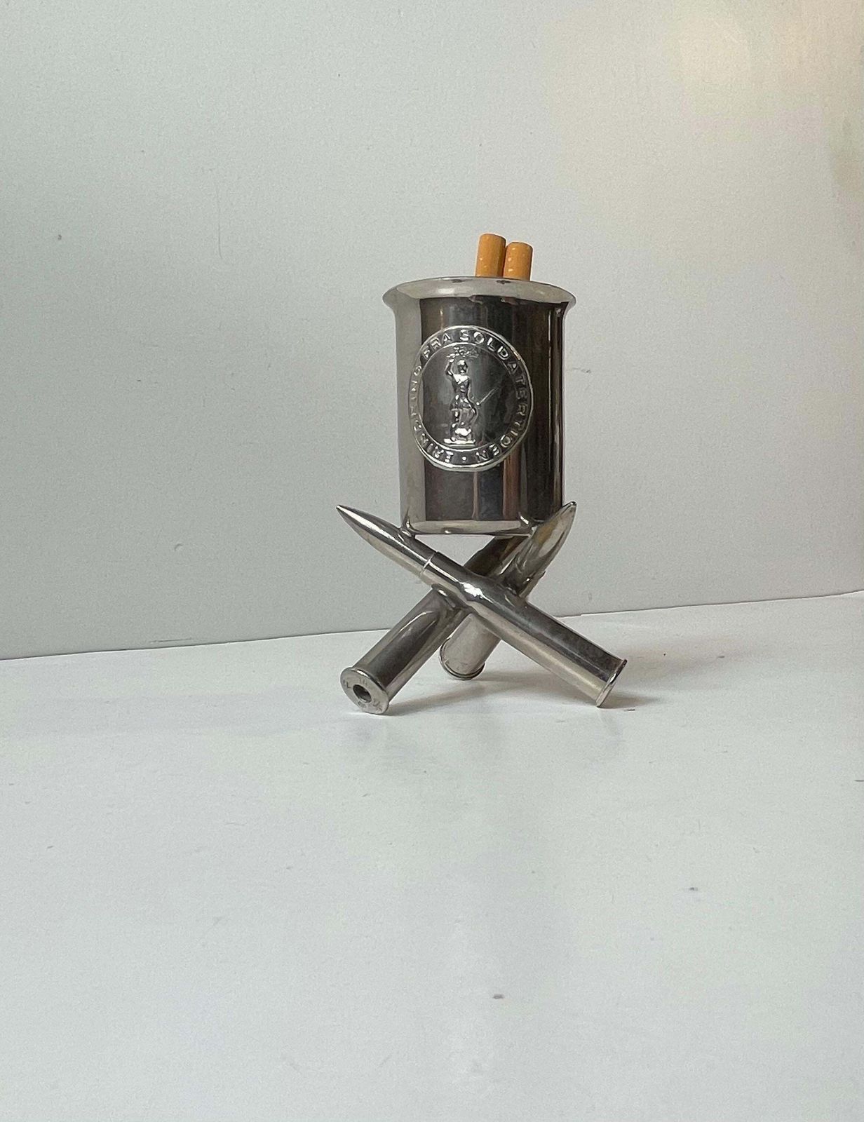 photo furniture Ww1 Trench Art Cigarette Holder In Silver Plated Brass, 1910s