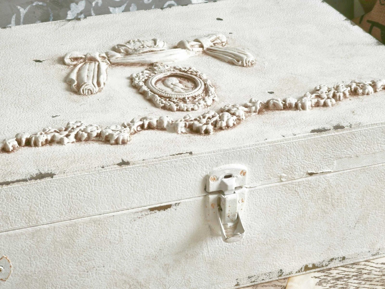 photo for sale White Wood Box With Cameo Clay Ornaments