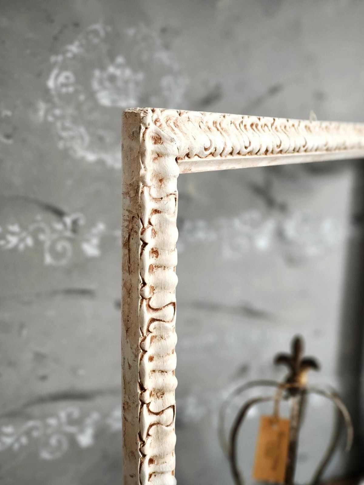 Antique Carved Wood Picture Frame, White Ornate Shabby Chic Gallery Wall Decor photo vinterior