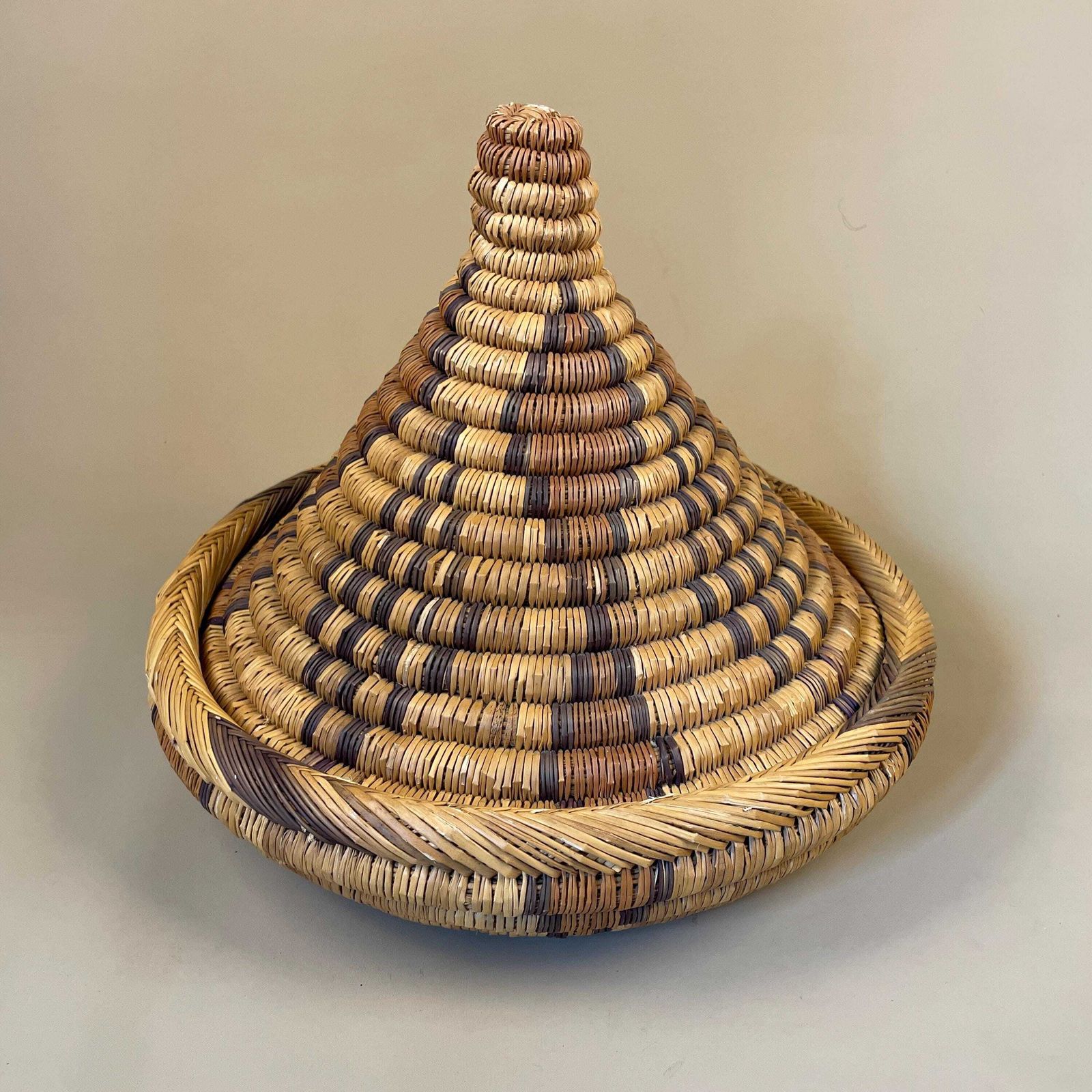 Vintage Round African Handmade Snake Charm Basket Woven Wicker Brown Antique Storage Patterned Circular Decorative Colourful Africa Lid