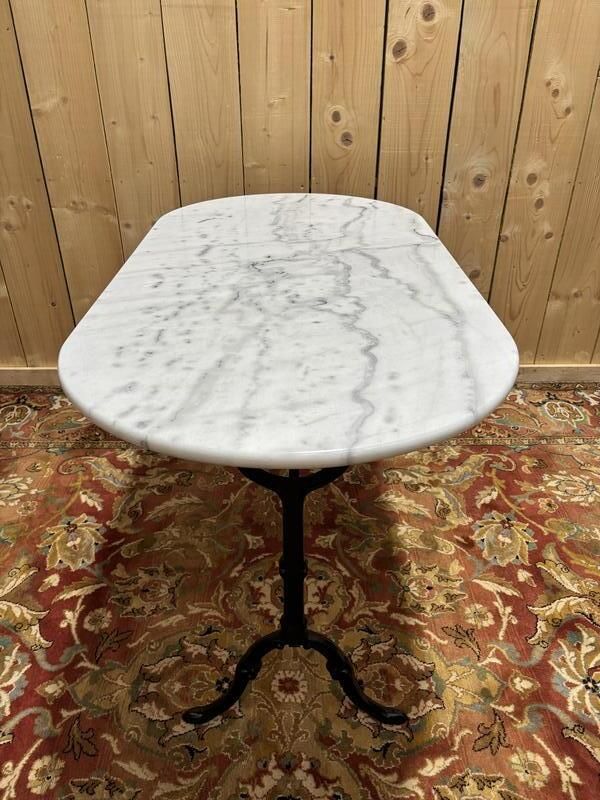 Table Bistrot Avec Plateau Ovale En Marbre photo 480.0