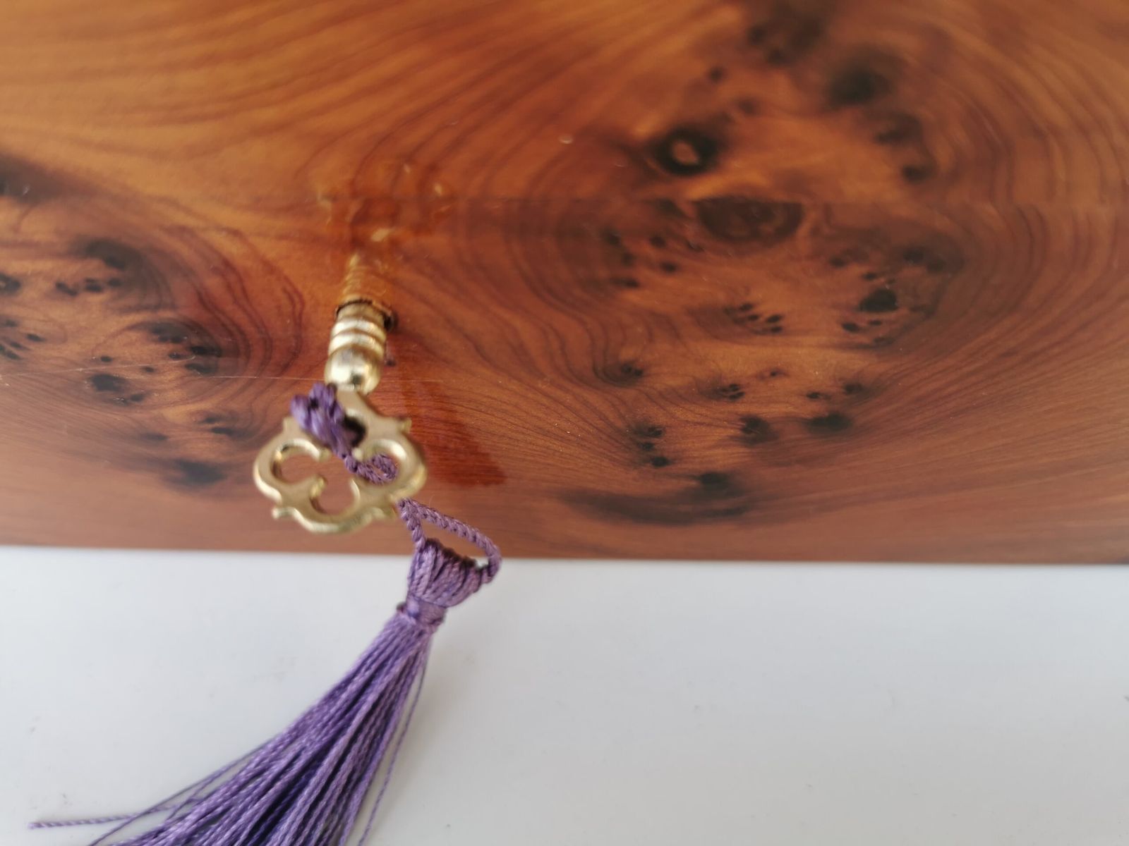 No Custom Fee/ Luxurious Jewellery Box Made Of The Thuya Burl And Inlaid With Ebony Wood photo for sale