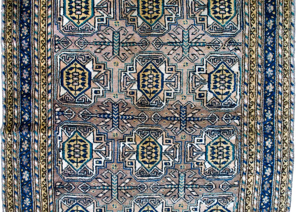 Vintage Qoochan Rug 240x144cm photo furniture