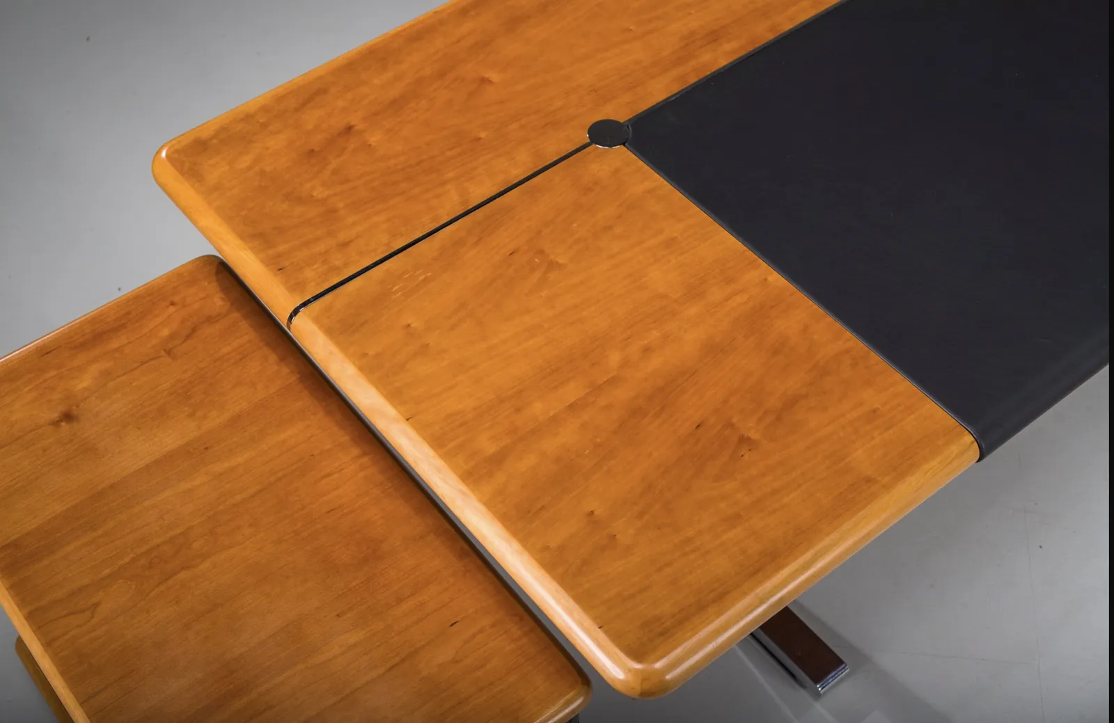 photo for sale Executive Office Set From Walter Knoll / Wilhelm Knoll, Germany, 1970s, Set Of 3