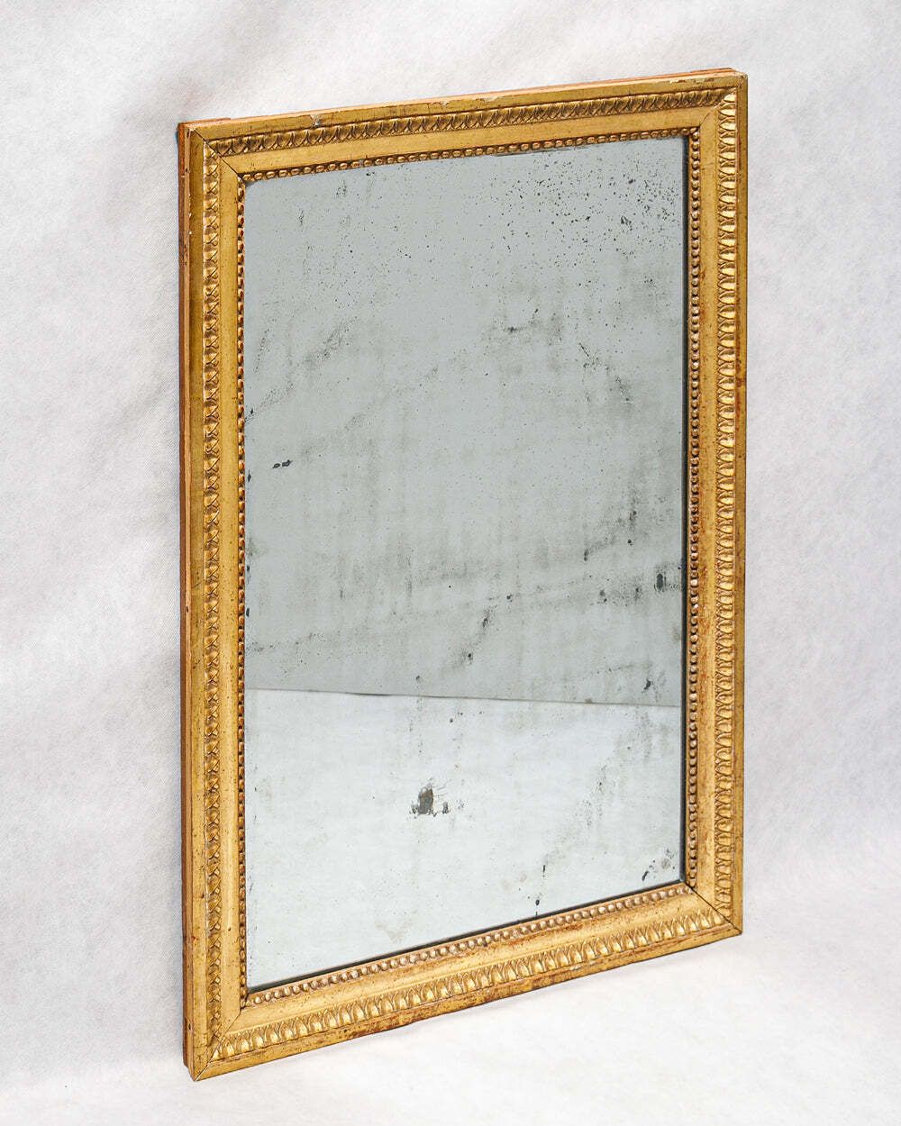 19e Eeuwse Rechthoekige Spiegel In Louis XVI Stijl Met Gevlekt Spiegelglas photo furniture