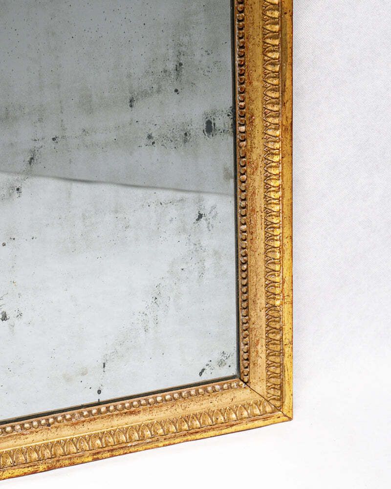 19e Eeuwse Rechthoekige Spiegel In Louis XVI Stijl Met Gevlekt Spiegelglas photo Woonaccessoires