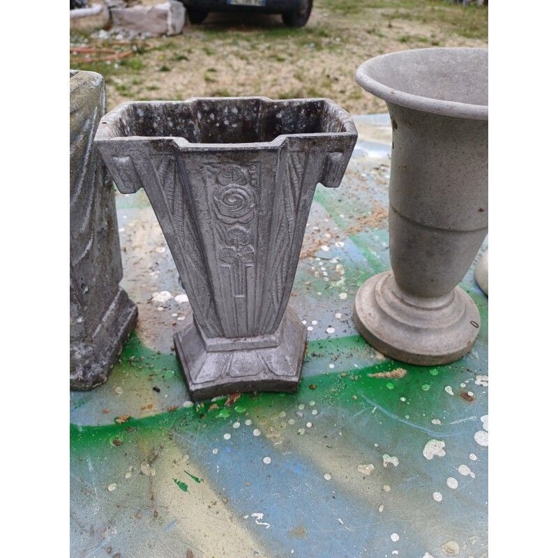 photo vintage Set Of 8 Aluminum Vases 1900, 1900s