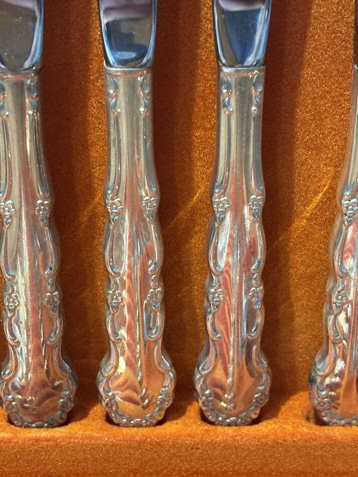 Silver Plate 6 Serving Cased Canteen Of Cutlery photo furniture