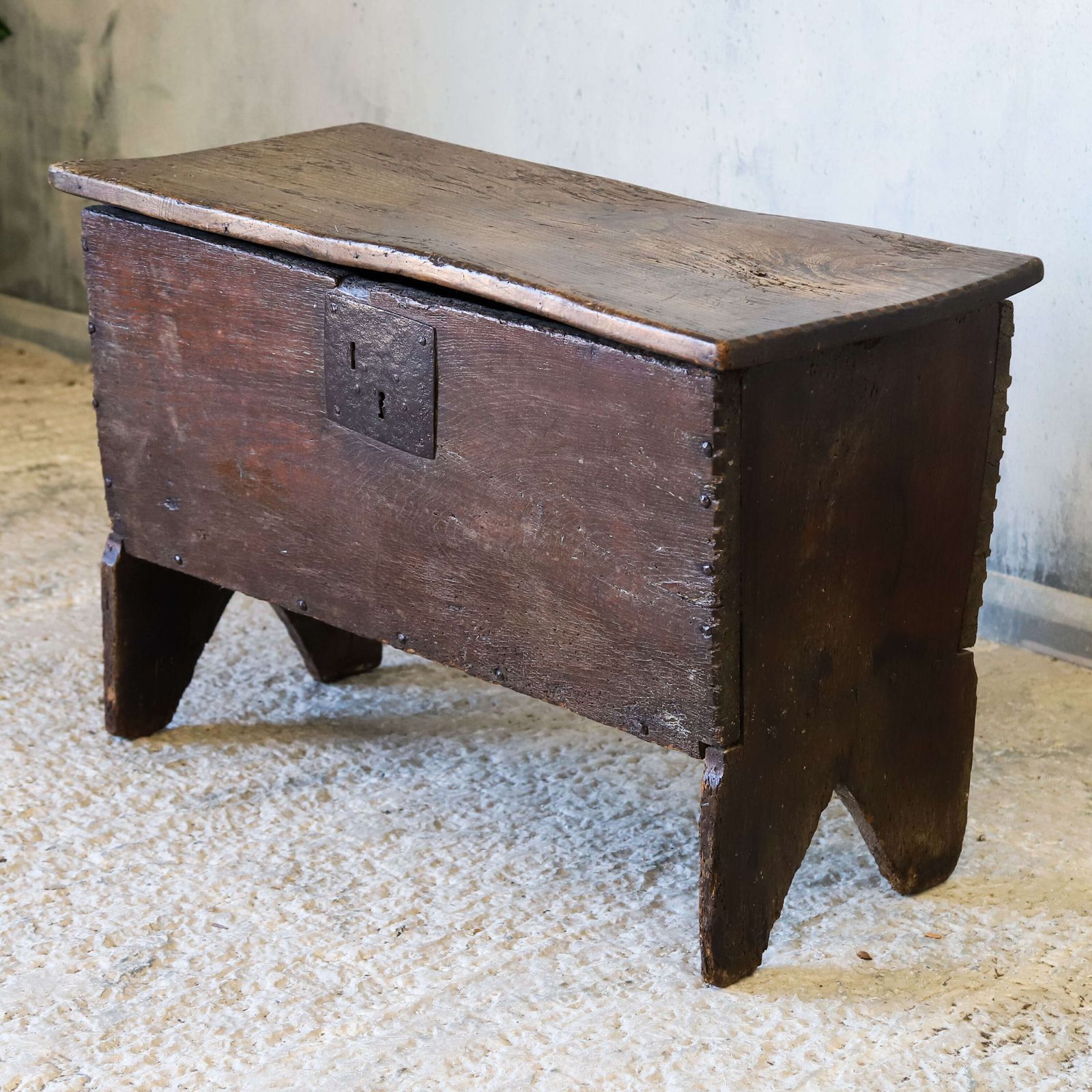 17th Century English Oak Six Plank Chest   Deep Patina Earned Over Nearly 400 Years photo Furniture