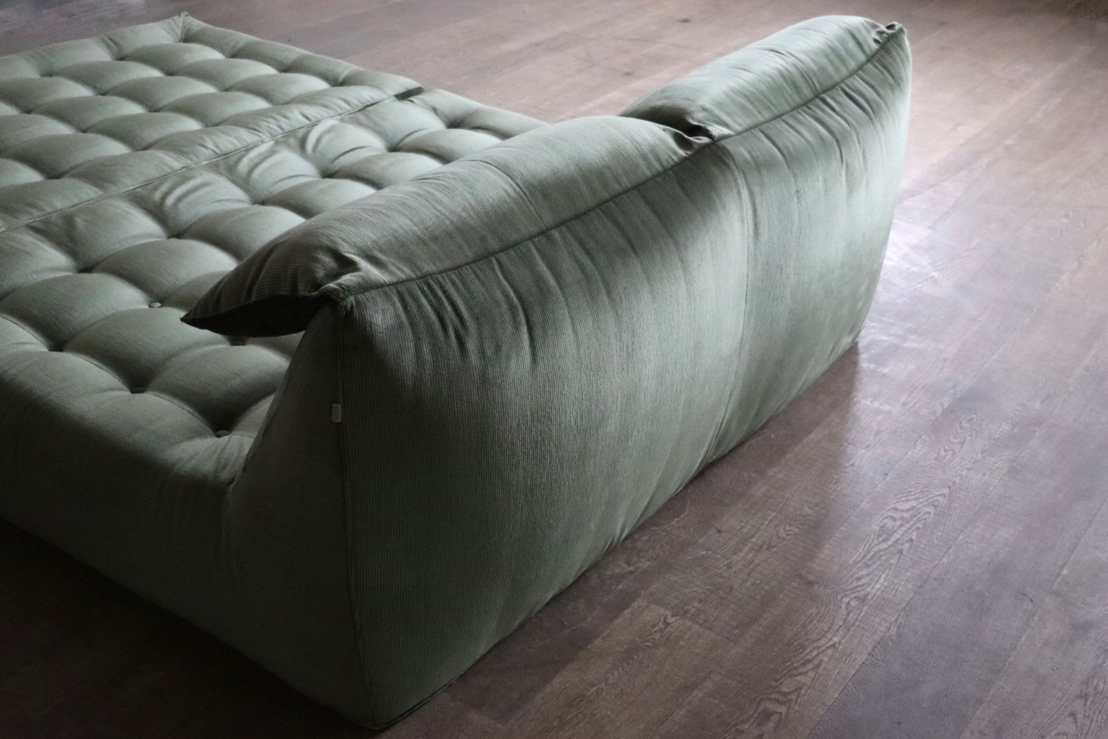 photo for sale Le Bambole Bed In Green Velvet By Mario Bellini For B&B Italia, 1970s