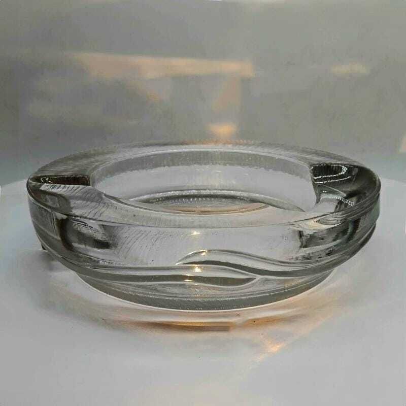 1970s Big Ashtray By Fabio Frontini For Arnolfo Di Cambio In Lead Crystal, Azteca Collection. 20cm. / 7.87 Inches. photo vinterior
