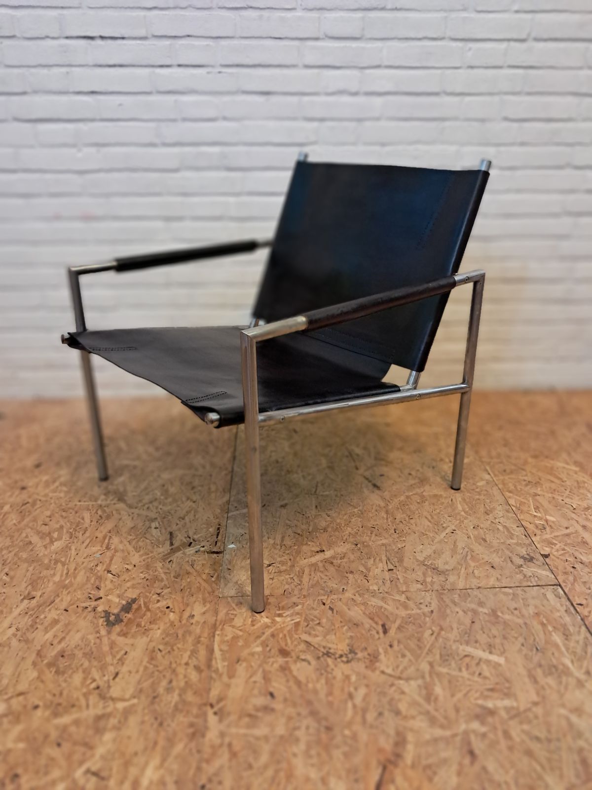 Martin Visser Sz 02 Armchair 'T Spectrum photo vinterior