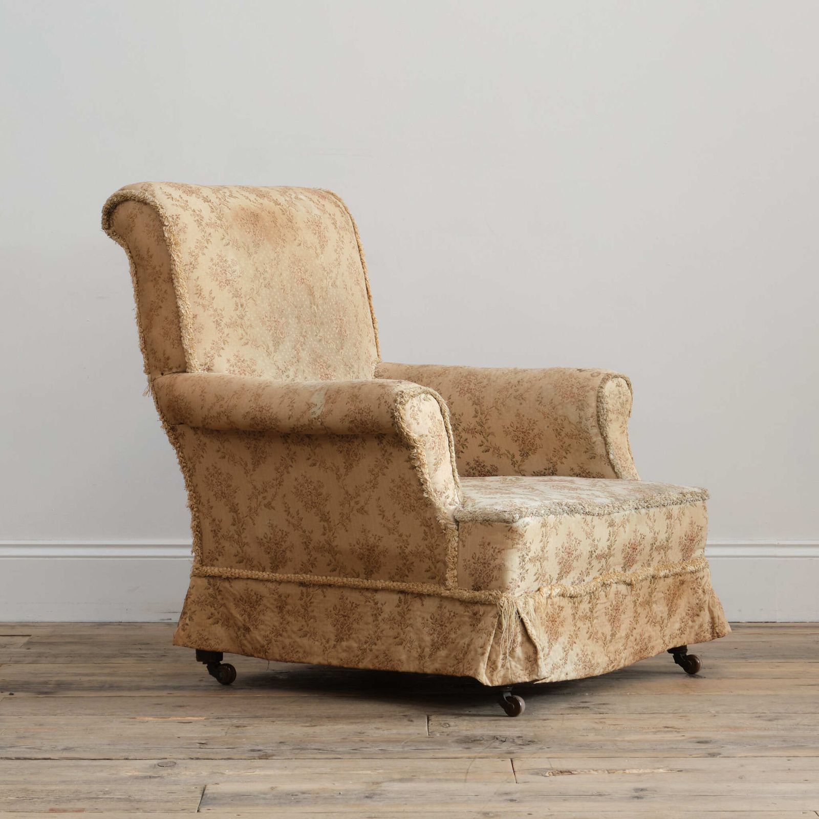 19th Century Howard Style Country House Armchair photo furniture