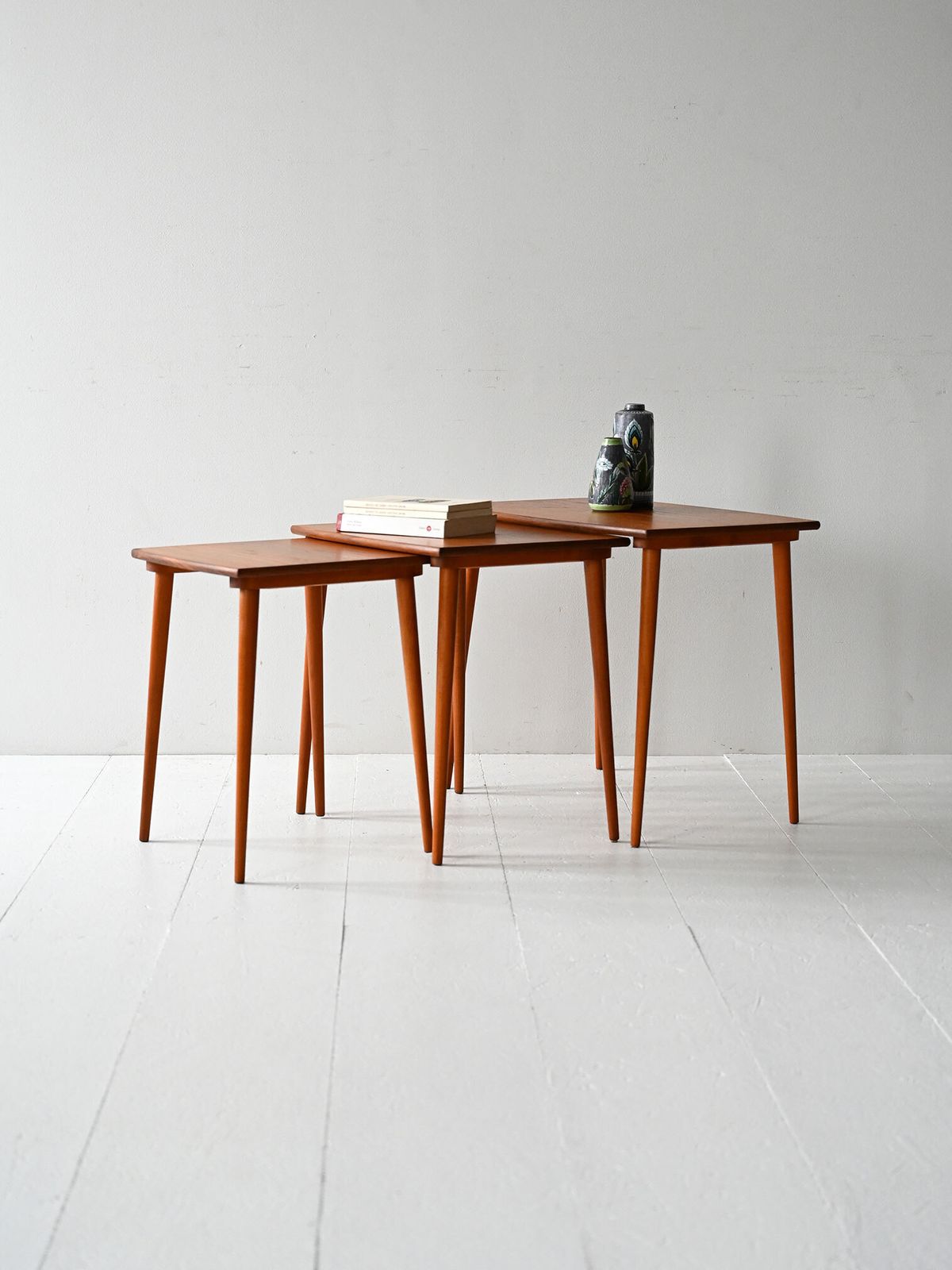 Scandinavian Coffee Tables With Sliding Interlocking