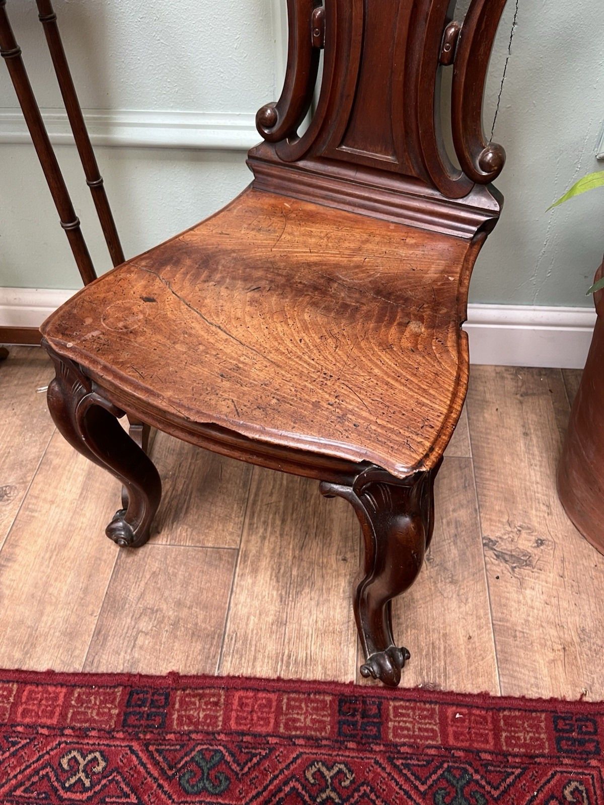 Stunning Pair Of 19th Century Victorian Antique Carved Mahogany Hall Chairs photo Furniture