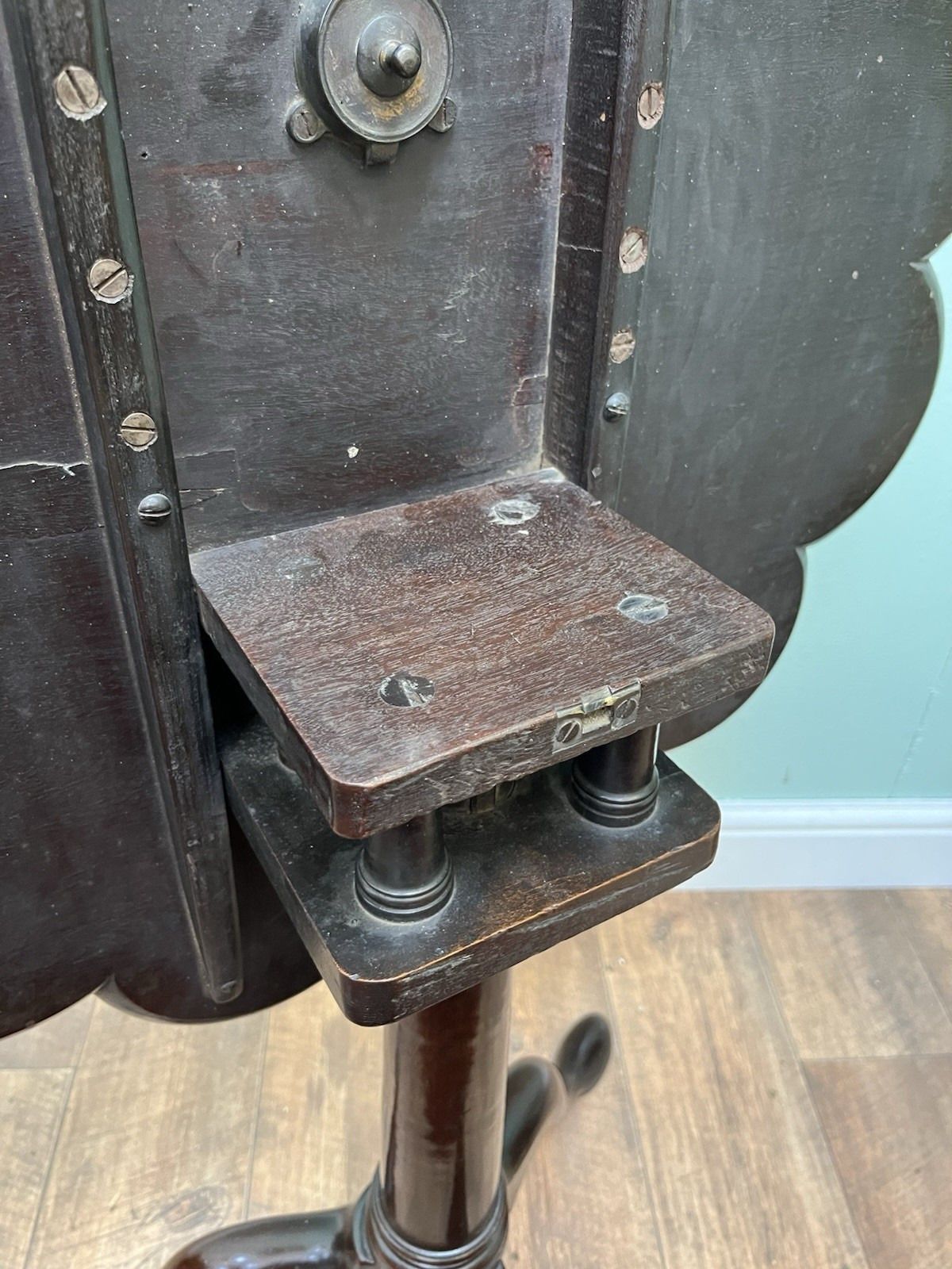Superior Quality Antique George II Mahogany Pie Crust Tripod Table, Georgian photo buy