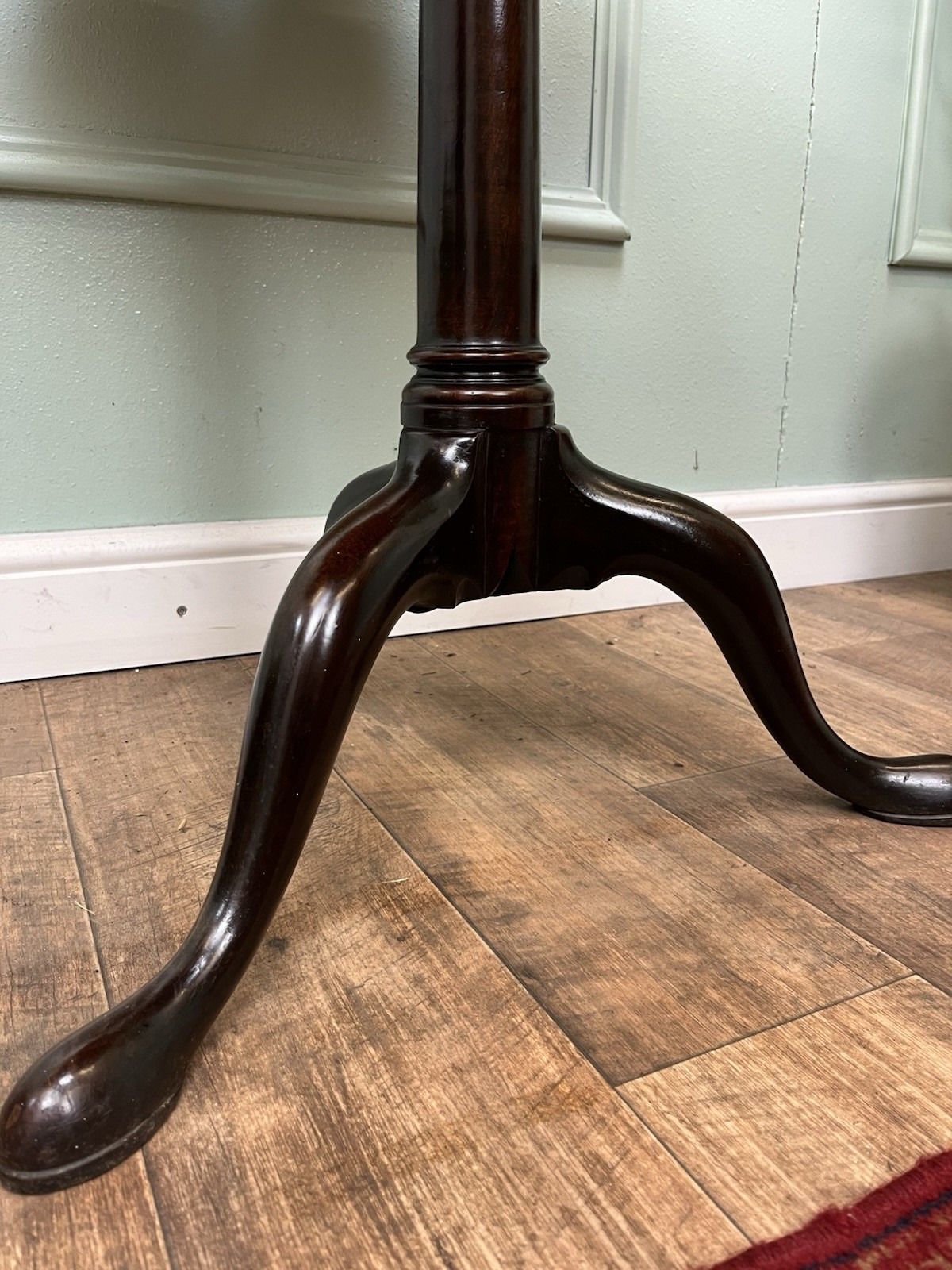 photo vinterior Superior Quality Antique George II Mahogany Pie Crust Tripod Table, Georgian