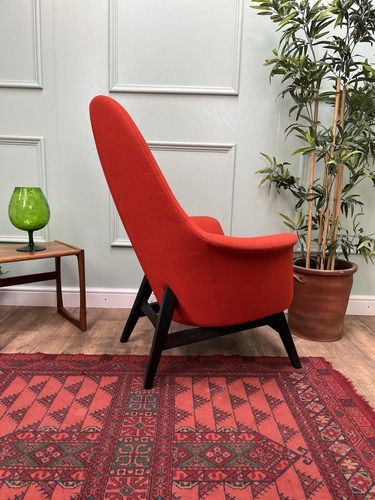 Stunning Egg Wing Arm Chair, Retro Mid Century Danish Hans Wenger Style photo furniture