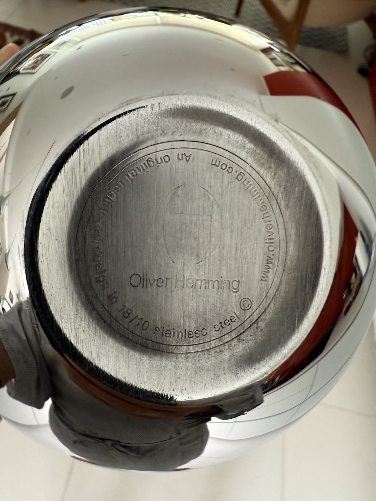 Oliver Hemming Iconic Stainless Steel 1.5 Litre Io Tea Pot photo for sale