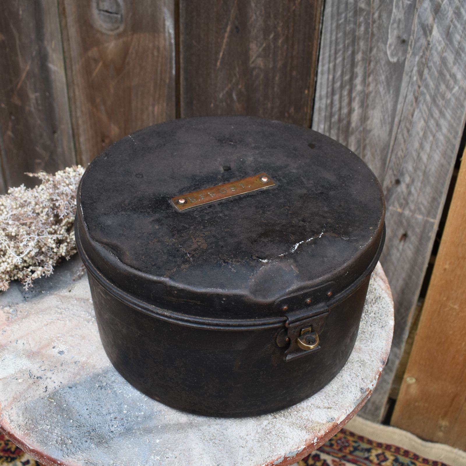 Antique Original R Frost Military Army Japanned Metal Travel Hat Tin Box Case photo vinterior