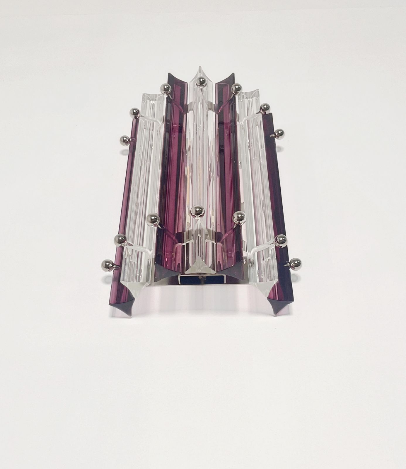 photo vinterior Pair Of Vintage Murano Wall Sconce – Clear  And Amethyst Triedri   Column Model