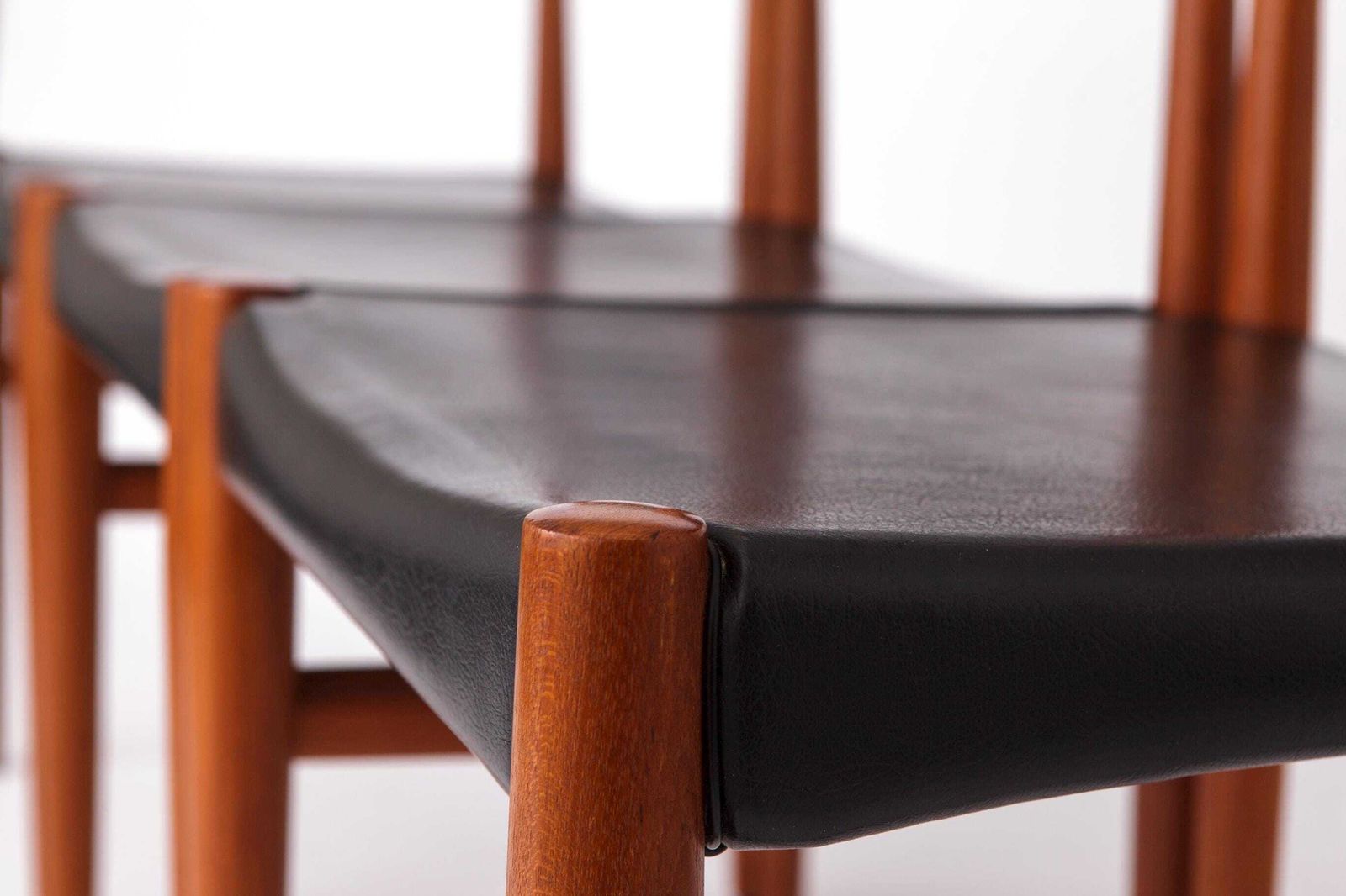 Set Of 4 Grete Jalk Teak Dining Chairs For Glostrup, 1960s | Danish Mid Century Modern Vintage Chairs With Black Leather Seats photo vintage