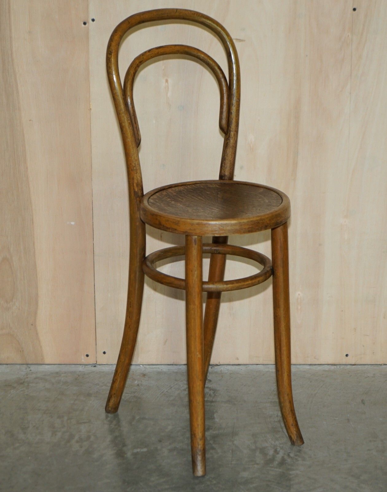 3 Original Circa 1920 Mundus Vienna Austria Bentwood High Back Kitchen Chairs photo for sale