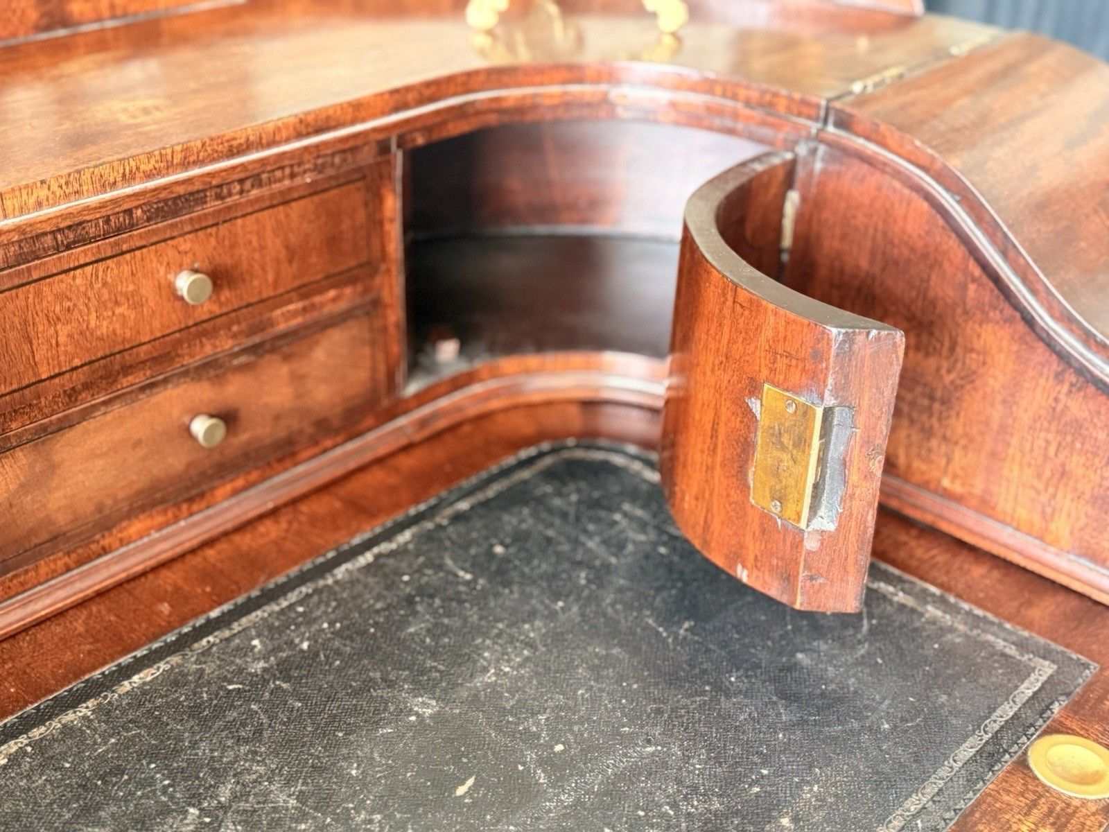 Furniture Fine Quality English Antique Mahogany Carlton House Curved Writing Desk C 1860 photo