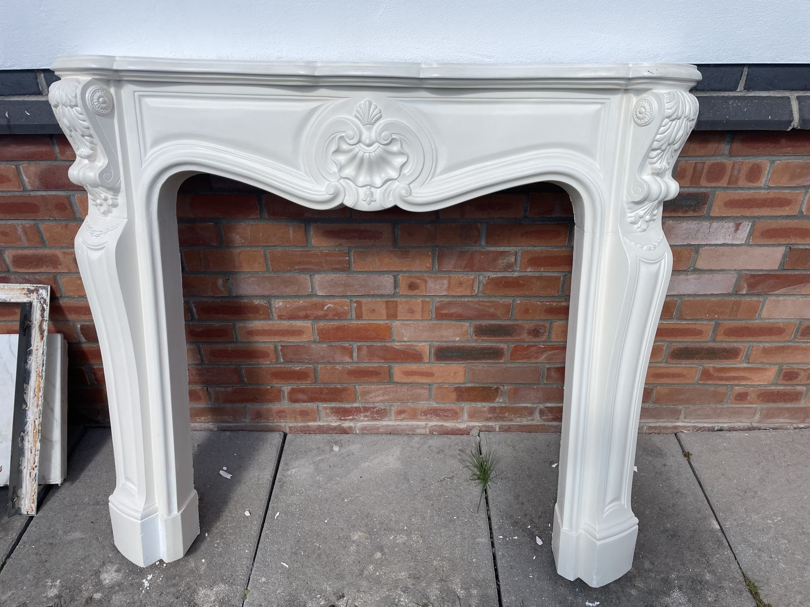 Mantelpiece & Fire Surround Plaster Moulded photo buy