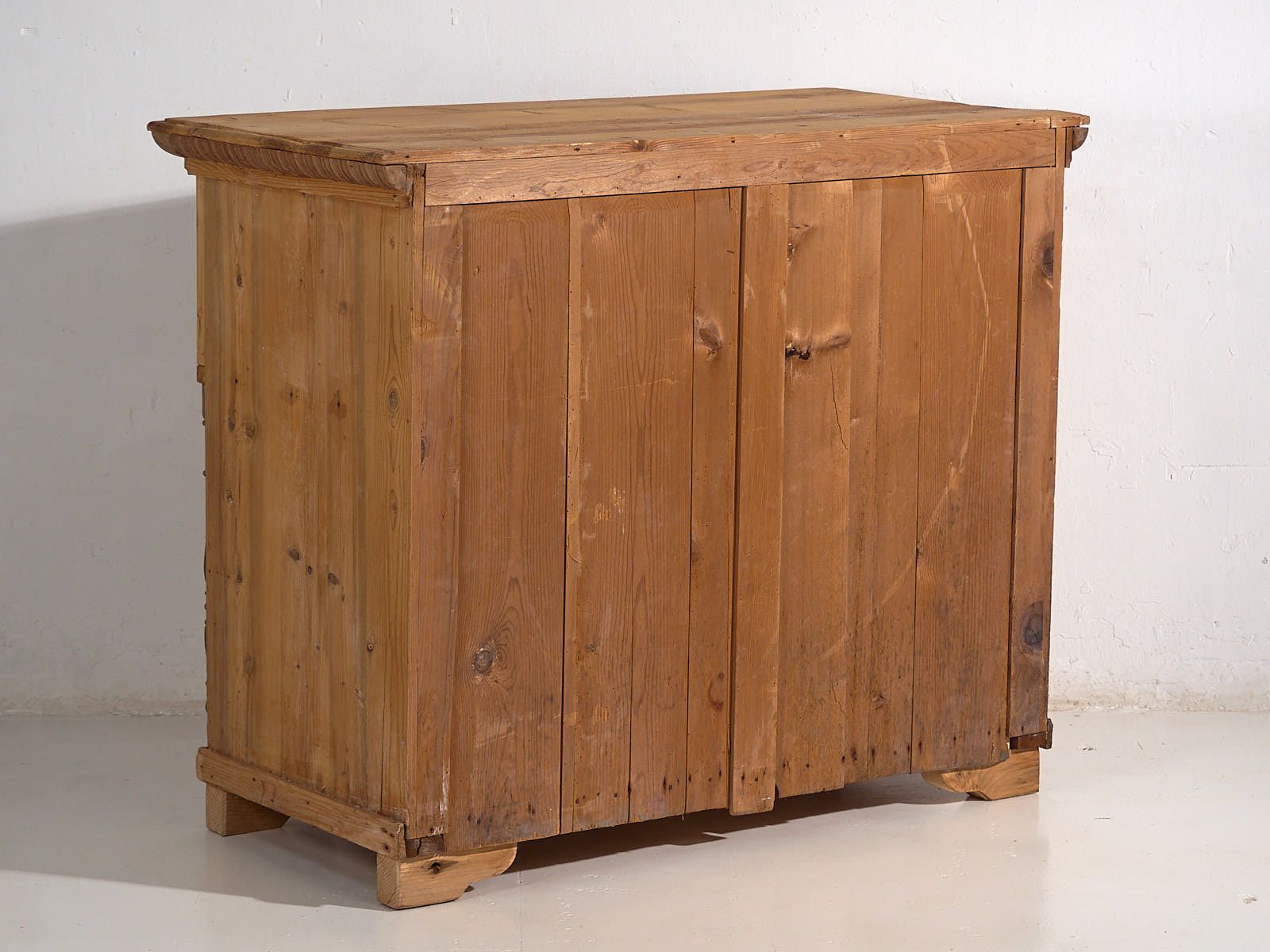 photo for sale Antique Bedroom Dresser (C.1920) #73