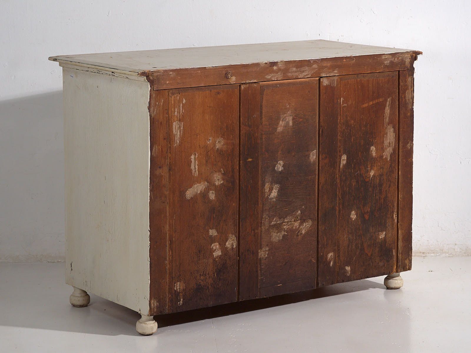 photo for sale Antique White Chest Of Drawers (C.1920) #40