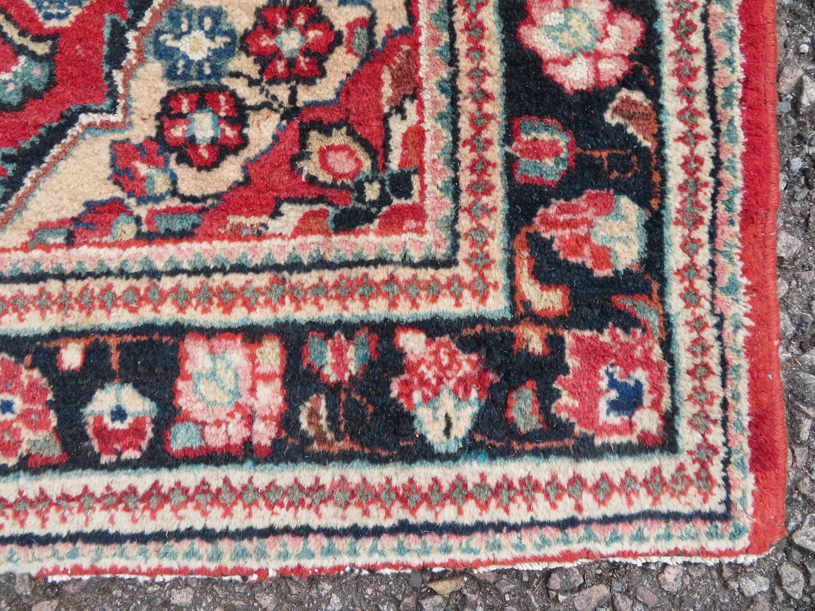 photo for sale Old Mahal Village Rug. 208cm X 134cm.