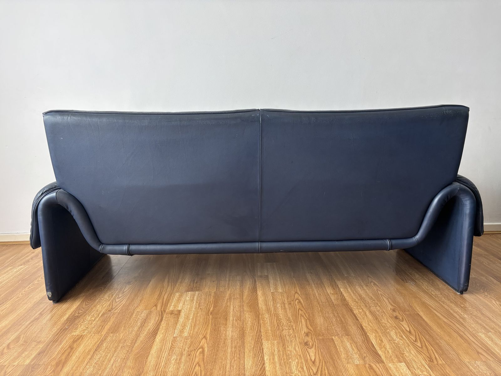 Vintage 1980s 1983 De Sede Ds 2011 2 Seater Luxury Blue Leather Sofa Couch photo for sale
