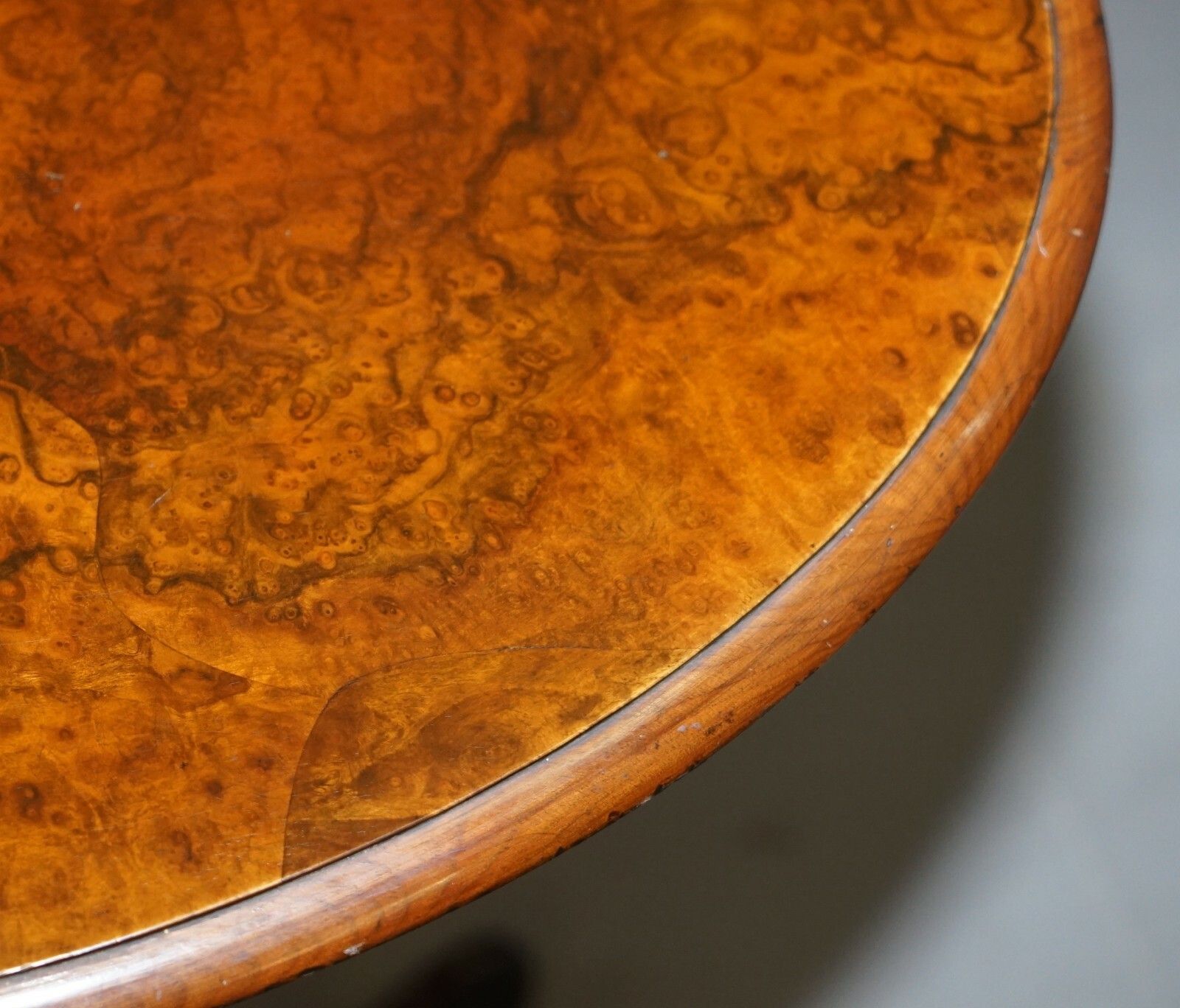 Victorian Burr Quarter Cut Walnut Oval Side End Lamp Tripod Table Ornately Carve photo buy