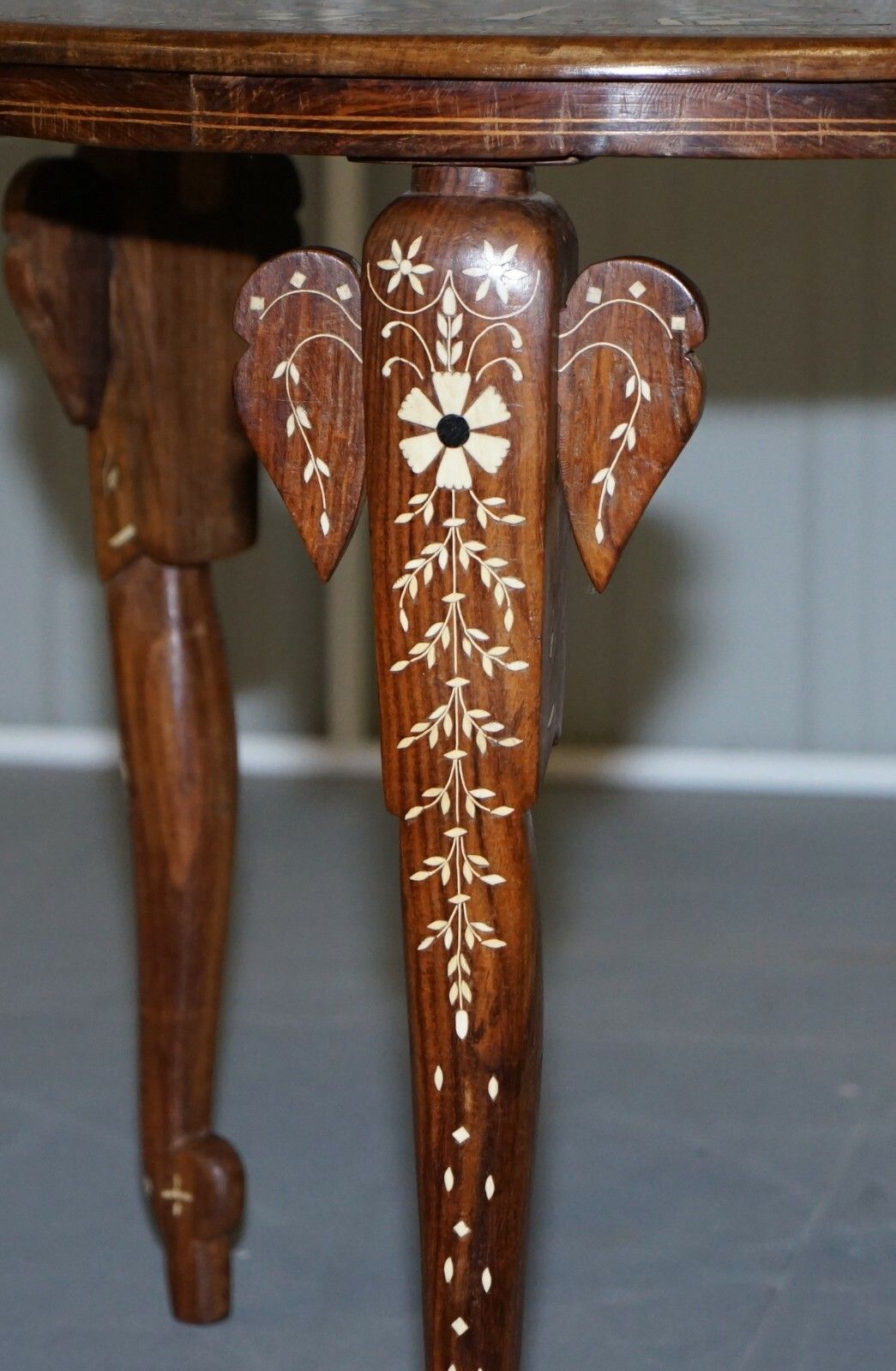 photo furniture Rare Anglo Indian Export Taj Mahal Elephant Rosewood Inlaid Side Lamp Wine Table