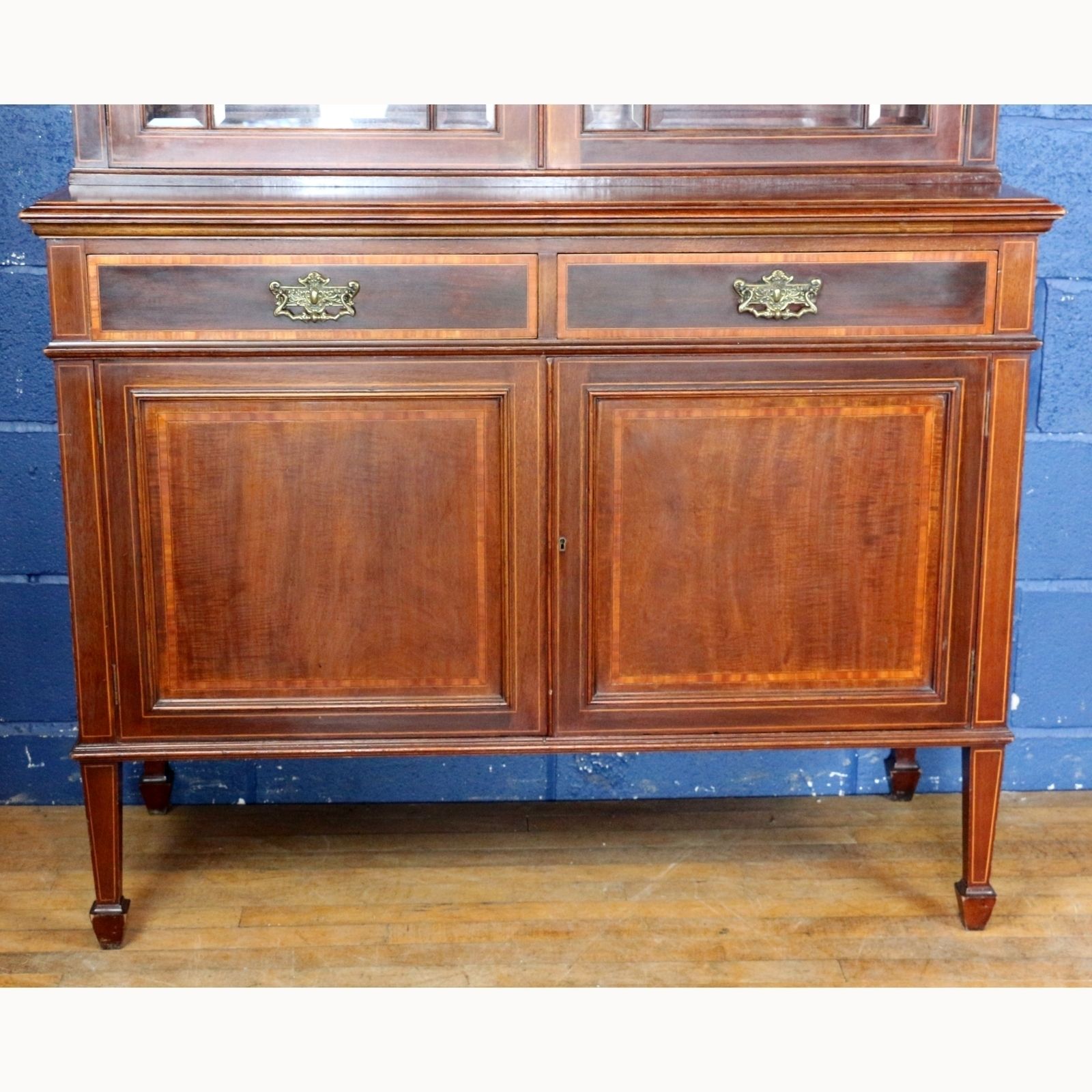 A Quality Edwardian Inlaid Mahogany Astrical Glazed Cabinet photo vinterior